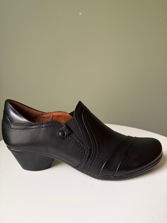 Cobble Hill Shoes - Cobb Hill Black Leather Slip-On Heels Comfort Loafers Size 9 CH1740 EUC